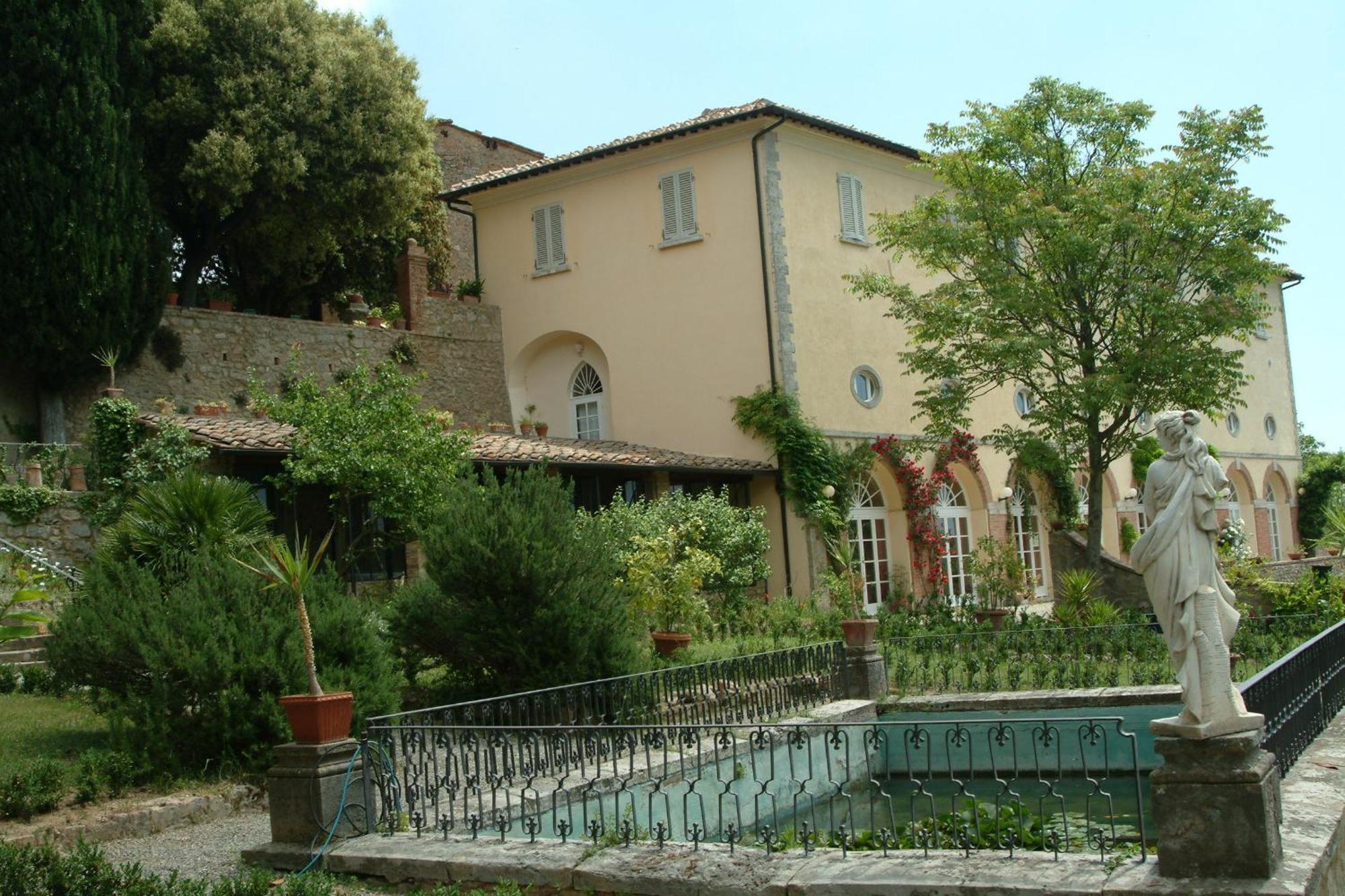 Villa Palagione Centro Interculturale Volterra Buitenkant foto