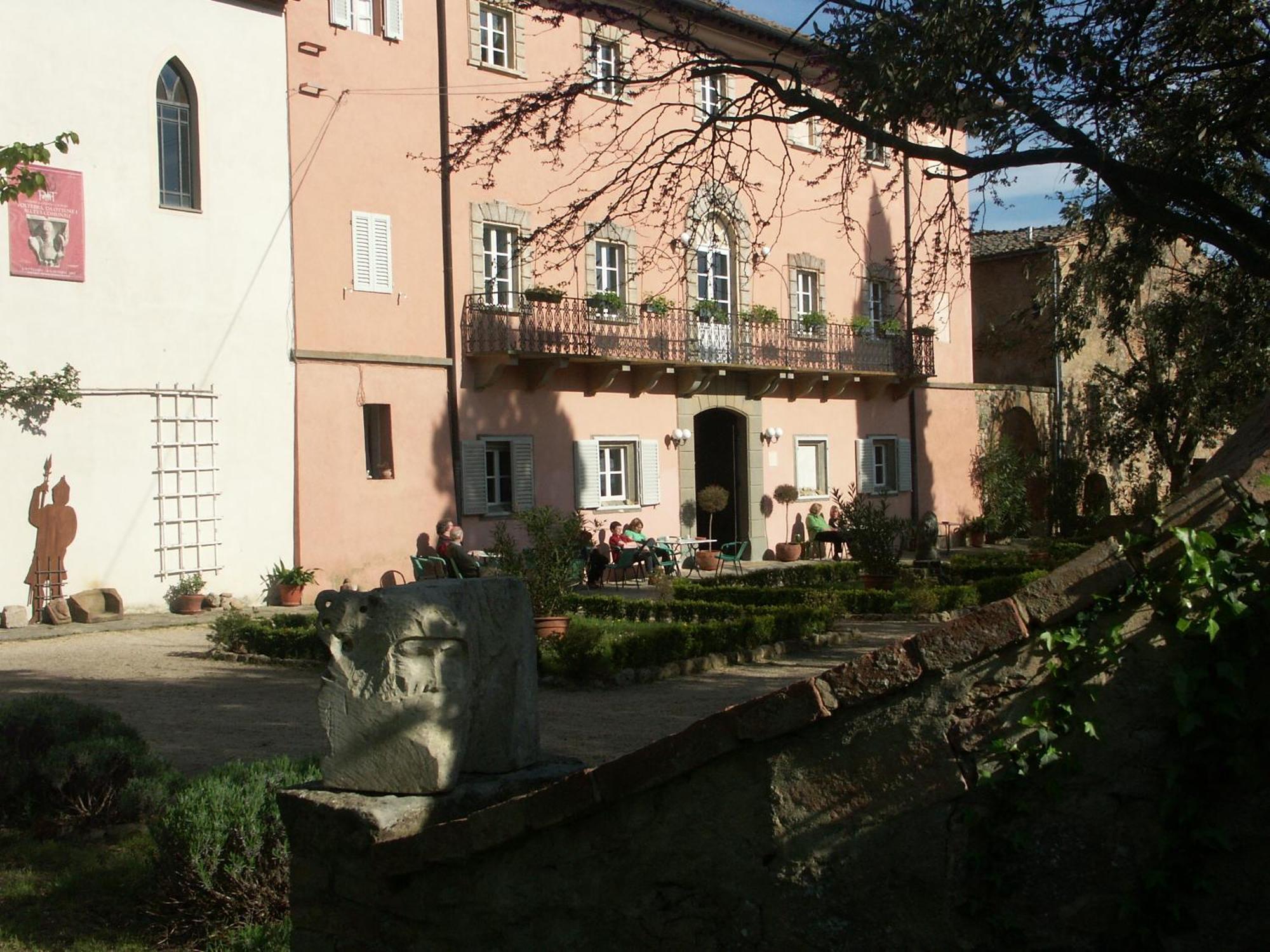 Villa Palagione Centro Interculturale Volterra Buitenkant foto
