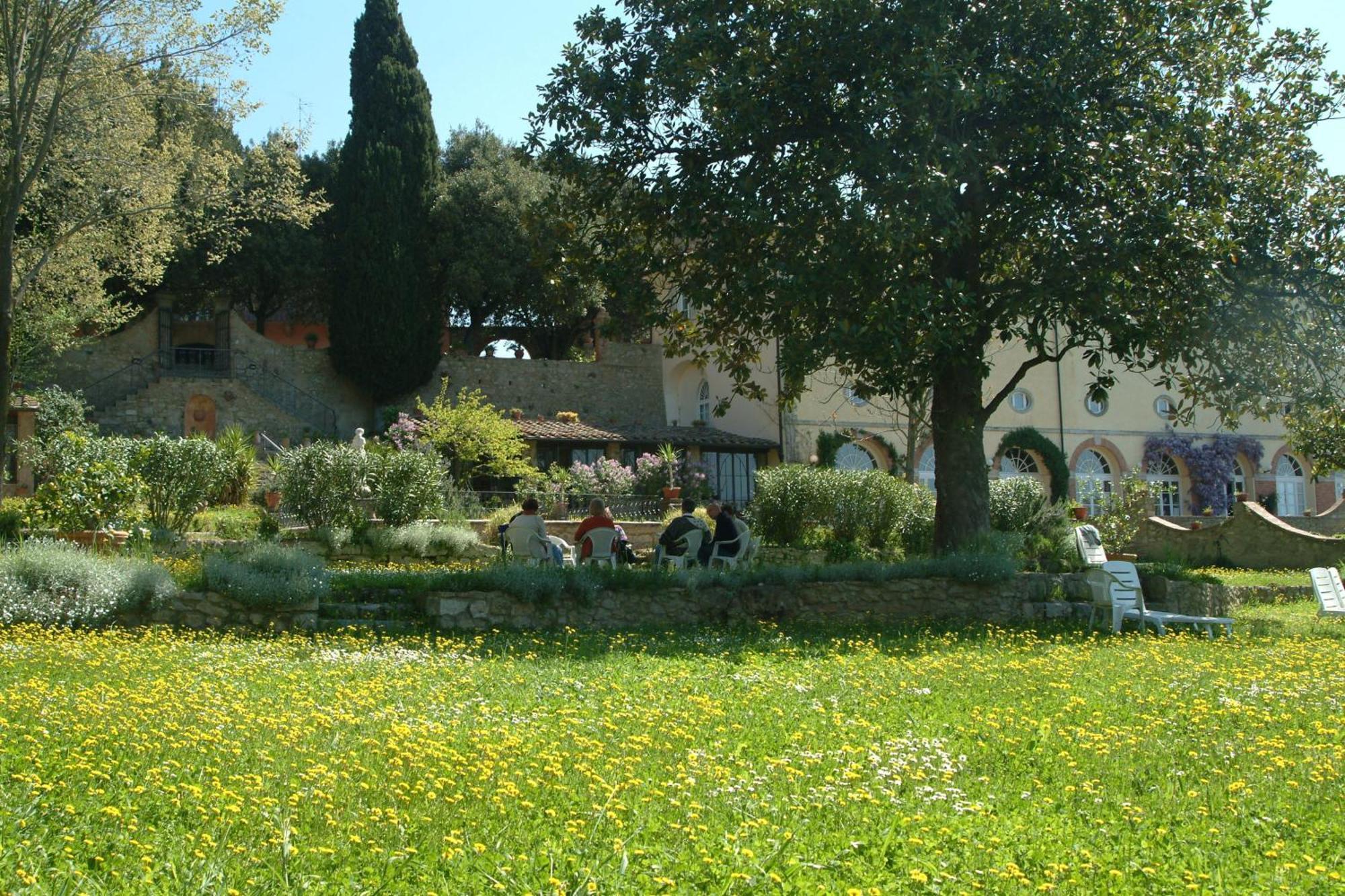 Villa Palagione Centro Interculturale Volterra Buitenkant foto