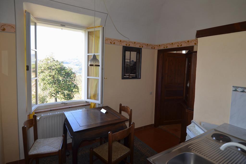 Villa Palagione Centro Interculturale Volterra Kamer foto