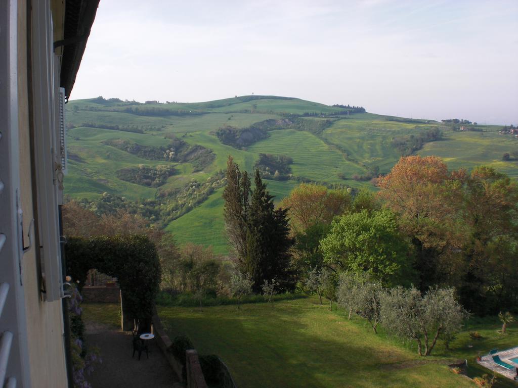 Villa Palagione Centro Interculturale Volterra Buitenkant foto