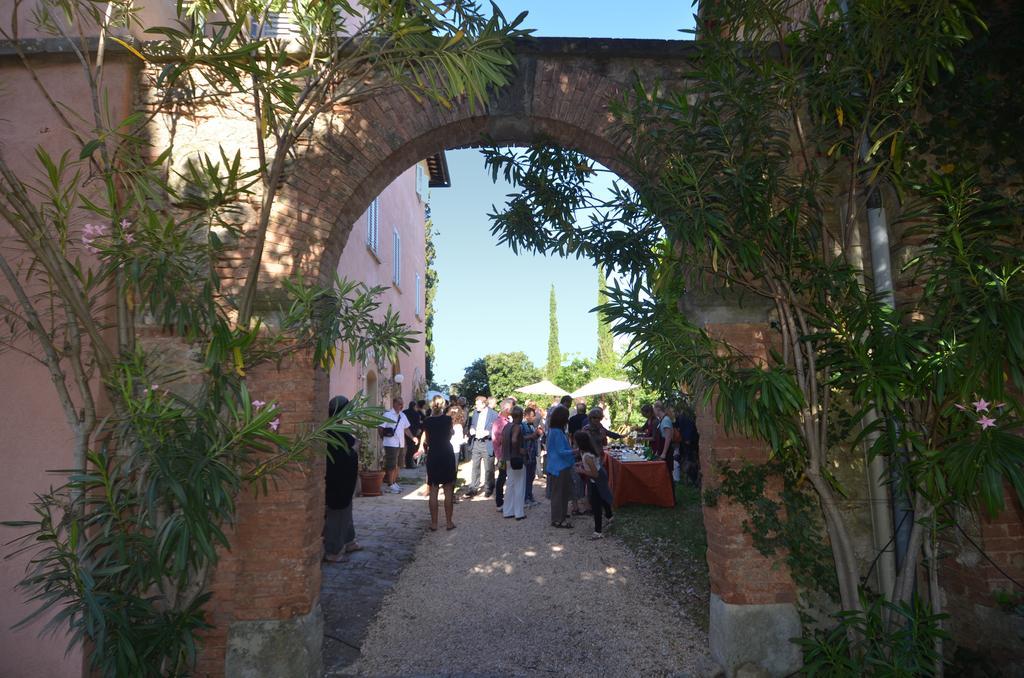 Villa Palagione Centro Interculturale Volterra Buitenkant foto