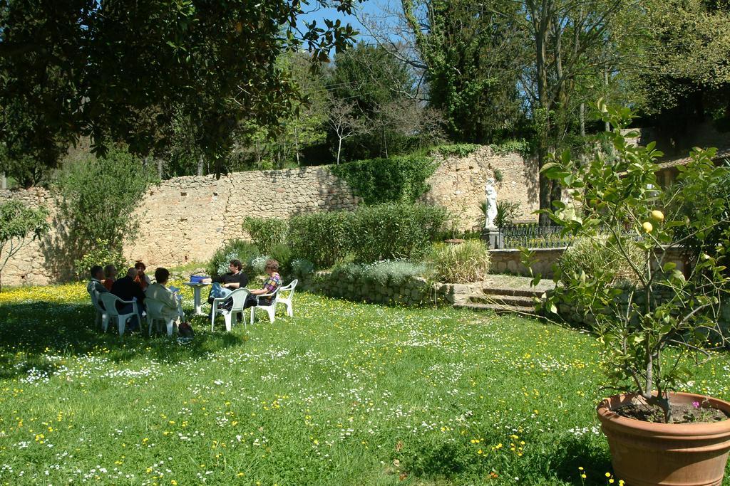 Villa Palagione Centro Interculturale Volterra Buitenkant foto