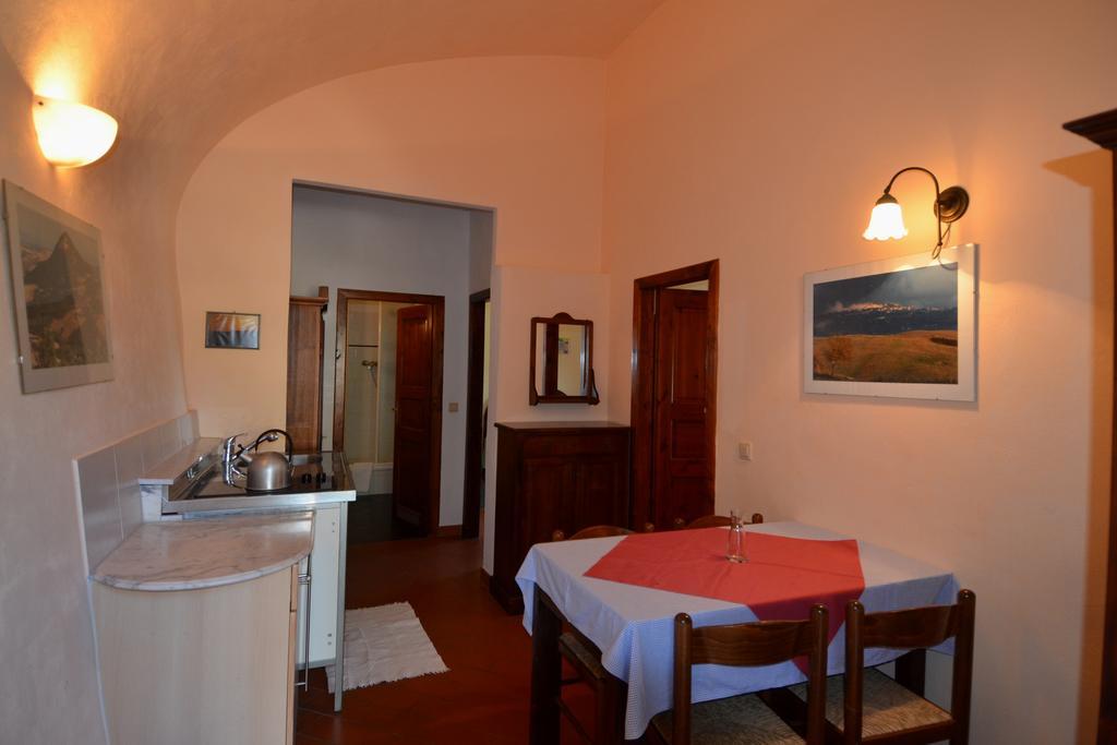 Villa Palagione Centro Interculturale Volterra Buitenkant foto